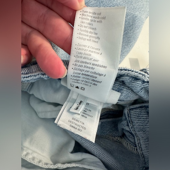 PAIGE Denim Noella Straight Raw Hem Jeans Doretta Destructed Wash Distressed - Picture 14 of 16